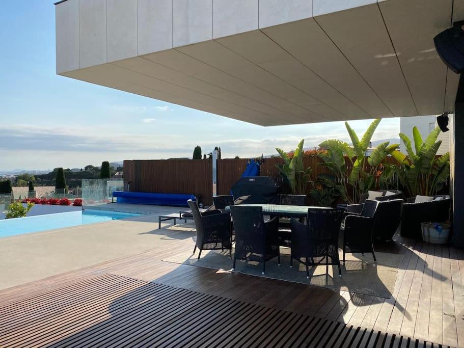 La Villa Blanca Luxury Villa Barcelona & Costa Brava Sant Vicenç de Montalt Exterior foto